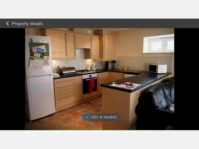 2 Bedroom Flat To Rent In Borehamwood, Borehamwood, WD6