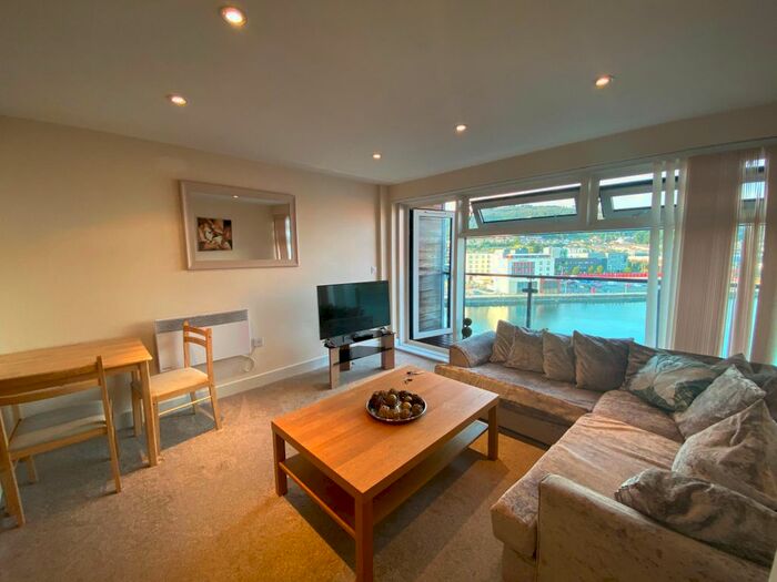 2 Bedroom Flat To Rent In Flat, Altamar, Kings Road, Swansea, SA1