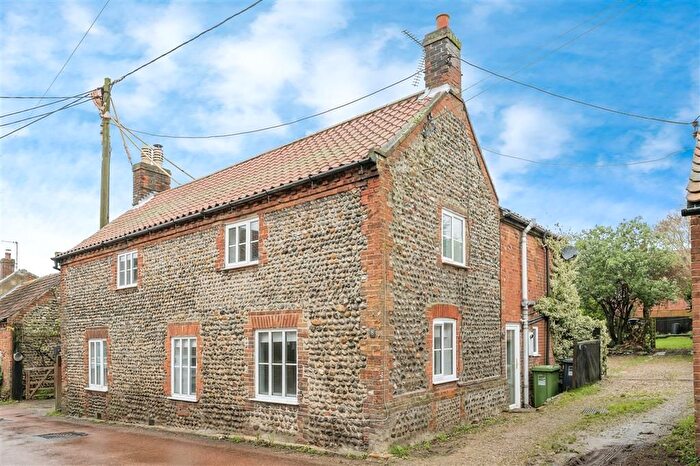 4 Bedroom Property For Sale In High Street, Southrepps, Norwich, NR11
