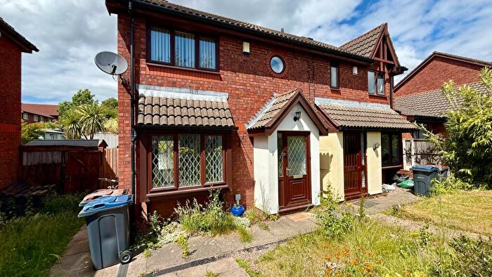 3 Bedroom House To Rent In Elford Close, Kings Heath, B14