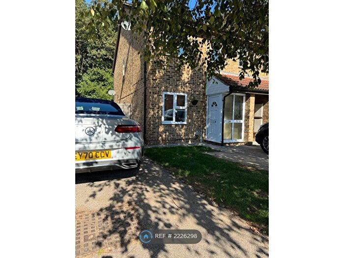 1 Bedroom Flat To Rent In Bankfoot, Badgers Dene, Grays, RM17