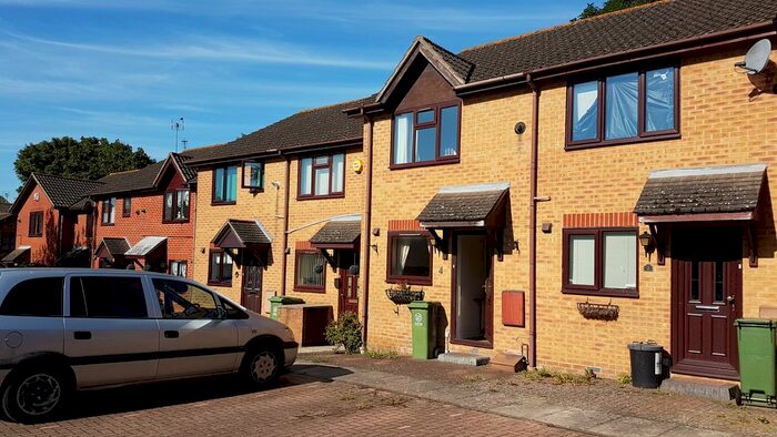 2 Bedroom Terraced House To Rent In Glebefield Gardens, Cosham, Portsmouth, PO6