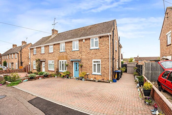 4 Bedroom Semi Detached House For Sale In Barnard Road, Sawbridgeworth, CM21