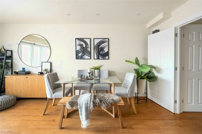 3 Bedroom Terraced House For Sale In Carlton Park, Redfield, Bristol, BS5