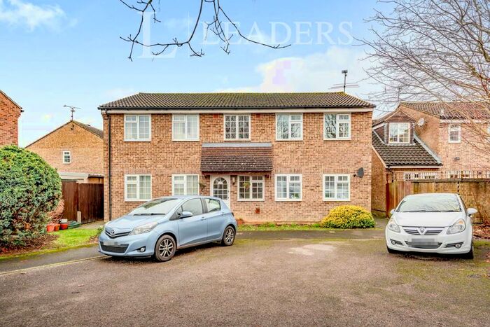 1 Bedroom Property To Rent In The Oaks, Grange Way, RH13