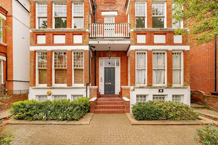 2 Bedroom Flat To Rent In Cleve Road, West Hampstead, NW6