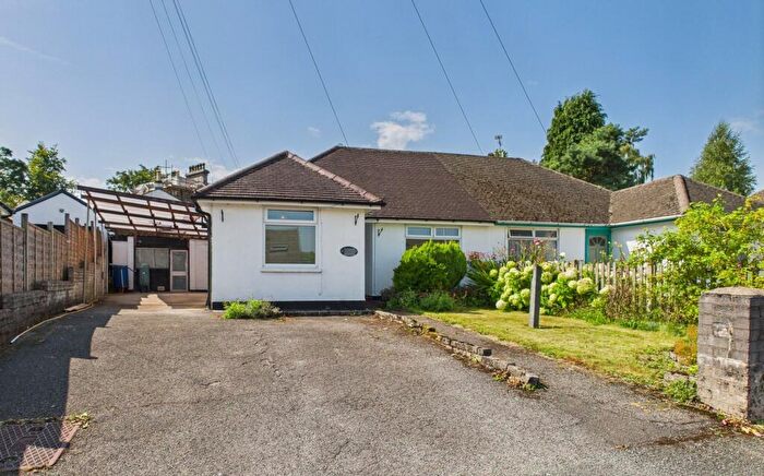 3 Bedroom Semi-Detached Bungalow For Sale In Sandgate, Kendal, LA9