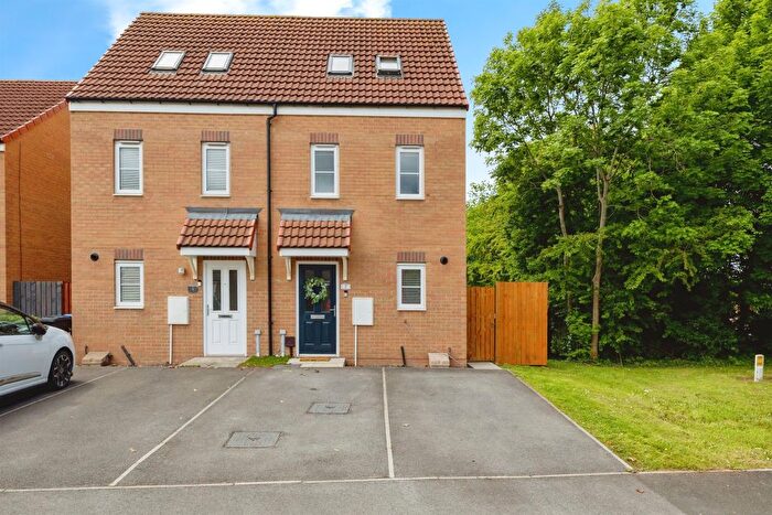 3 Bedroom Semi-Detached House For Sale In Copper Beech Lane, Middlesbrough, TS8