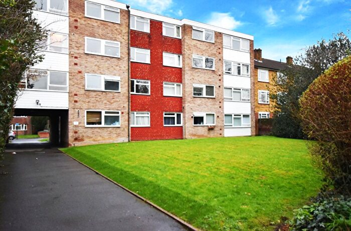 1 Bedroom Flat To Rent In Wesson House, Ashburton Road, Croydon, Surrey, CR0