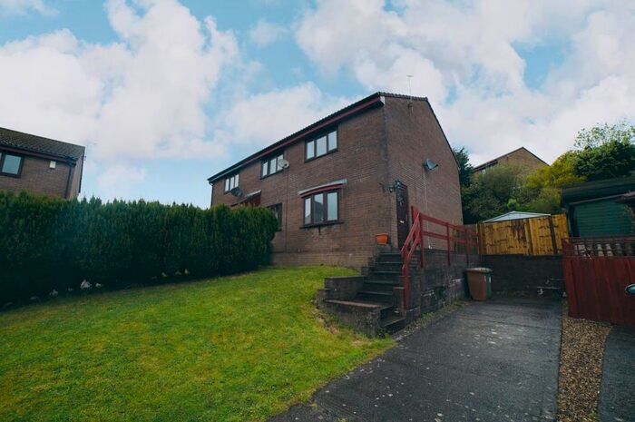 2 Bedroom House To Rent In Heol Cwm Ifor, Caerphilly, CF83