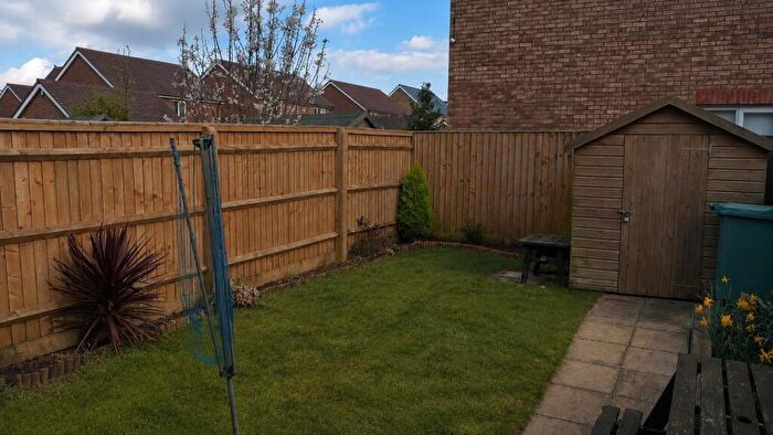 2 Bedroom Terraced House To Rent In Long Wood Road, Bristol, BS16