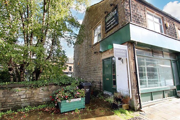 1 Bedroom Apartment For Sale In Rochdale Road, Todmorden, OL14