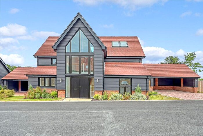 5 Bedroom Detached House For Sale In Bardfield Road, Thaxted, Dunmow, CM6