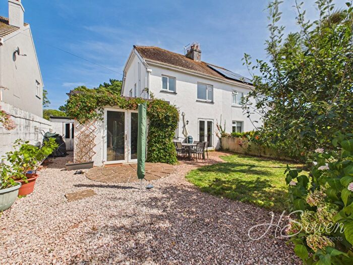 4 Bedroom Semi Detached House For Sale In Teignmouth Road, Torquay, TQ1
