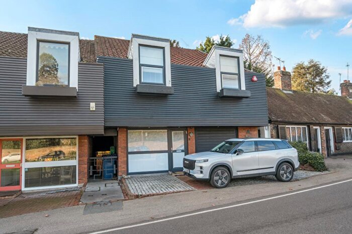 5 Bedroom Semi-Detached House For Sale In Milespit Hill, Mill Hill Village, NW7