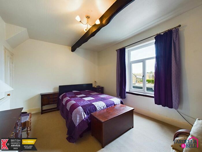 3 Bedroom Terraced House For Sale In Cemetery Road, Earby, BB18
