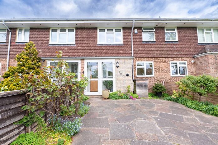 2 Bedroom Terraced House For Sale In Parkfields, Shirley, Croydon, CR0