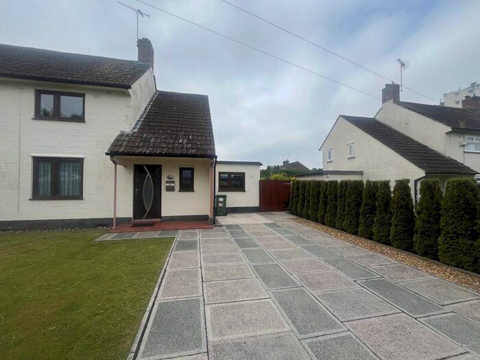 Semi-Detached House To Rent In Fowler Road, Blacon, CH1