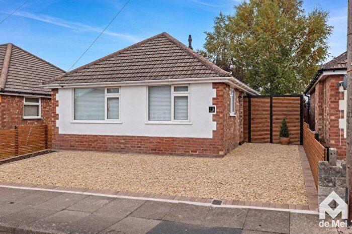 2 Bedroom Bungalow For Sale In Strickland Road, Cheltenham, Gloucestershire, GL52