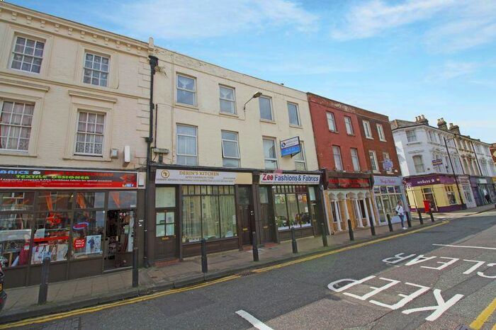 1 Bedroom Flat To Rent In High Street, Chatham, ME4