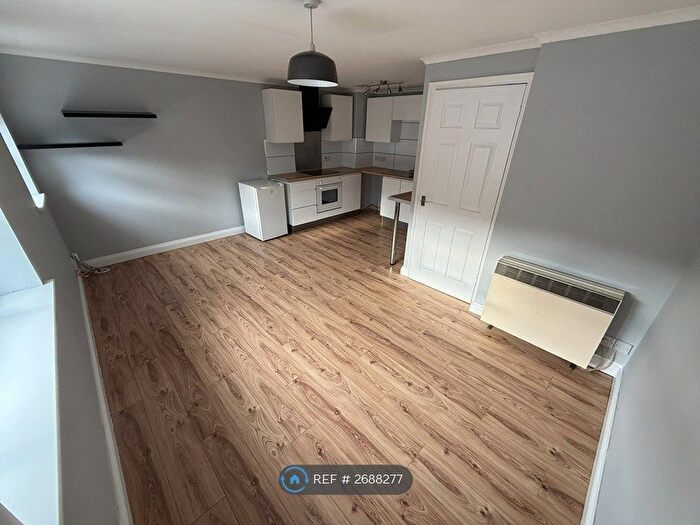 1 Bedroom Flat To Rent In Watkin Court, Northampton, NN1