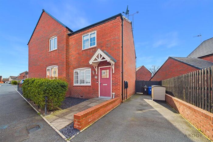 2 Bedroom Semi Detached House For Sale In Ivinson Way, Uttoxeter, Staffordshire, ST14