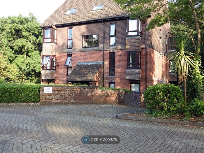 Studio To Rent In Tremona Court, Southampton, SO16