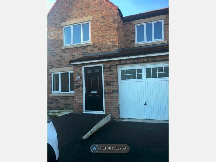 3 Bedroom Semi-Detached House To Rent In The Swale, Newton Aycliffe DL5