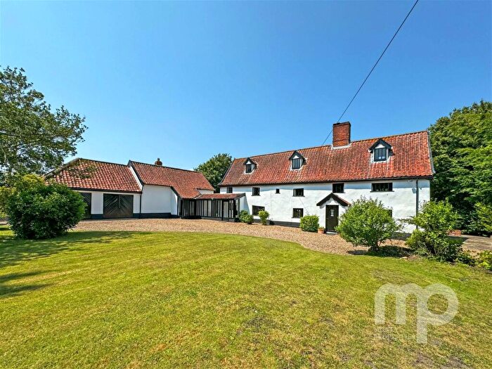 5 Bedroom Detached House For Sale In The Street, Tibenham, NR16