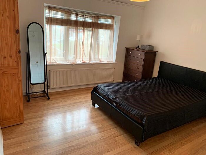 2 Bedroom Terraced House To Rent In Parsloes Avenue, Dagenham, RM9