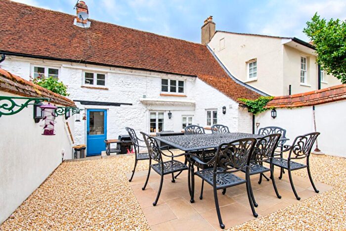 3 Bedroom Terraced House For Sale In High Street, Lambourn, Hungerford, Berkshire, RG17