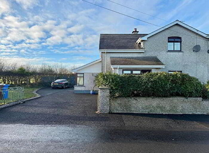 3 Bedroom Cottages For Sale In Bellaghy Road, Ballymena, BT44