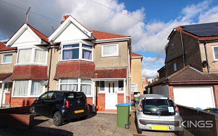 6 Bedroom Semi Detached House To Rent In Ripstone Gardens, SO17