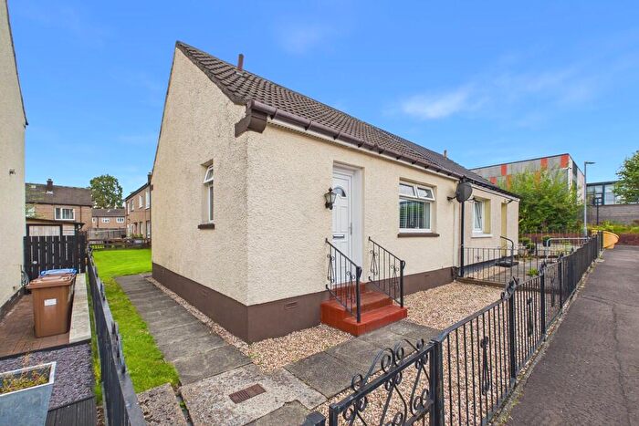1 Bedroom Semi-Detached Bungalow For Sale In Smith Crescent, Alexandria, G83