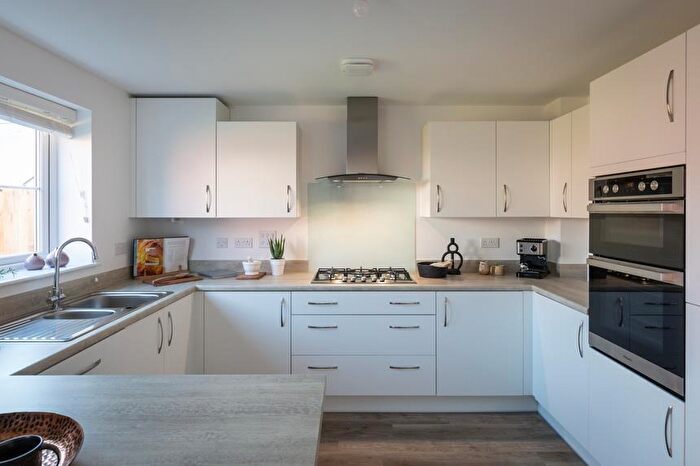 4 Bedroom Detached House For Sale In Celandine Gardens, Weldon Manor, NN17