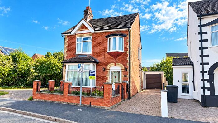 3 Bedroom Detached House For Sale In Priory Road, Peterborough, PE3