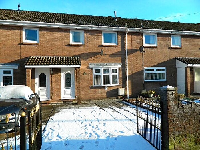 3 Bedroom Terraced House For Sale In Glyn Terrace, Tredegar, Blaenau Gwent, NP22