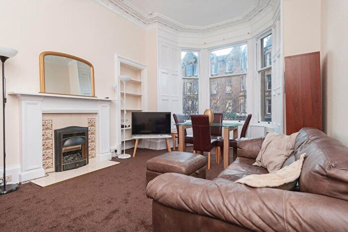 3 Bedroom Flat To Rent In L Marchmont Road, Edinburgh, EH9