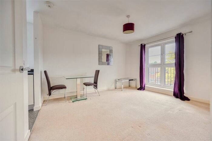 1 Bedroom Apartment To Rent In Potters Mews, Greenway Road, Cardiff, CF3