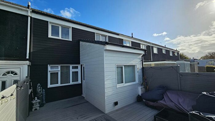 4 Bedroom Terraced House For Sale In Dawlish Walk, Plymouth, PL6