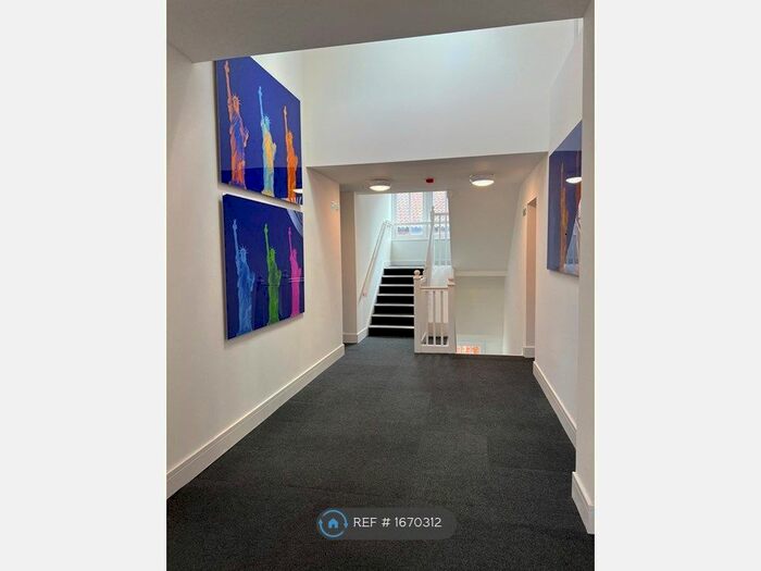 1 Bedroom Flat To Rent In The Mount, Guildford, GU2