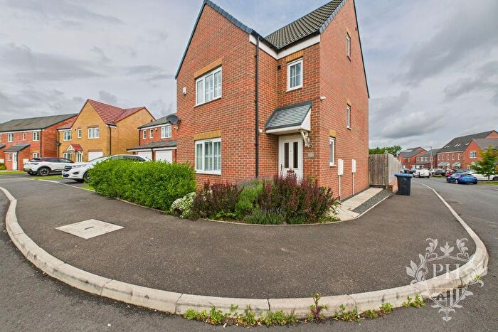 4 Bedroom Detached House For Sale In Horse Chestnut Close, Marton-In-Cleveland, TS8