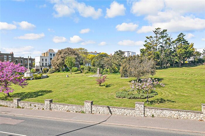 4 Bedroom Terraced House For Sale In Trinity Square, Margate, Kent, CT9