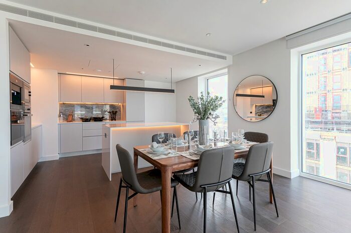 3 Bedroom Flat To Rent In White City Living, Belvedere Row Apartments, Fountain Park Way, White City, W12