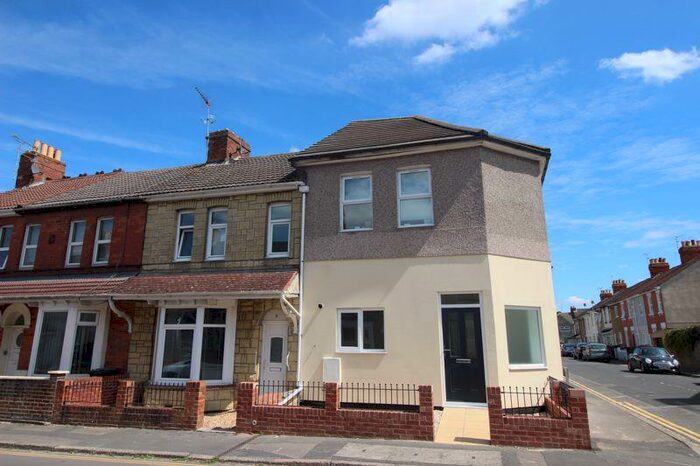 1 Bedroom Ground Flat To Rent In Newly Renovated Ground Floor Flat To Rent, Kent Road, Old Town, SN1