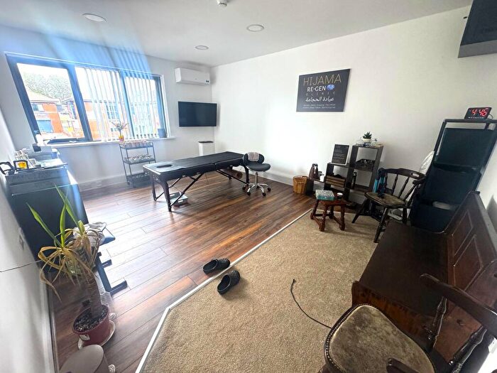 Property To Rent In Leeds, LS7