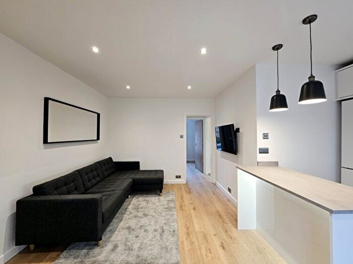 1 Bedroom Penthouse To Rent In Victoria Quays, Navigation Walk Leeds, LS10