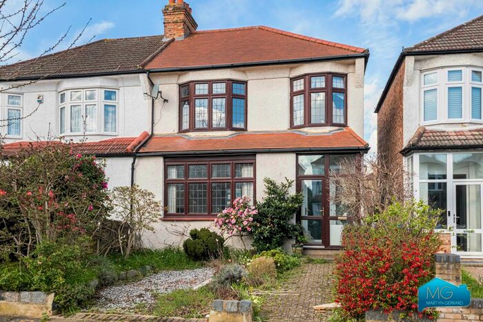 3 Bedroom Semi-Detached House To Rent In Sittingbourne Avenue, Enfield, London, EN1