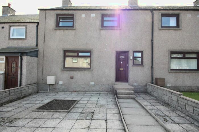 3 Bedroom Terraced House To Rent In Fittick Place, Cove Bay, Aberdeen, AB12