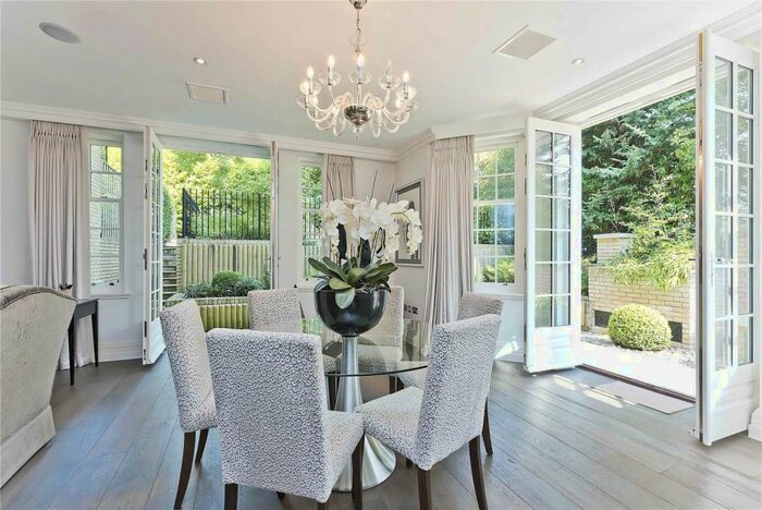 2 Bedroom Apartment To Rent In Leopold Court, Princess Square, Esher, Surrey, KT10